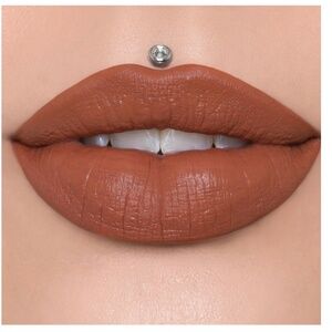 LIBRA LYNN- New in Box Jeffree Start Velour Liquid Lipstick Terra-cotta rose